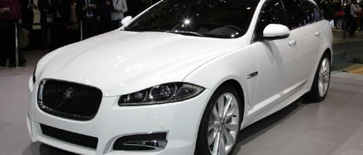 Jaguar XF 2.2 D MY 2012, easy and sincere
